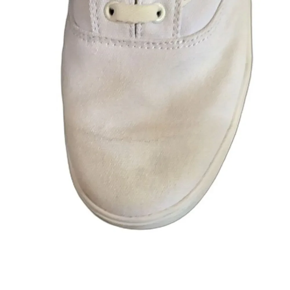 Tretorn Nylite Women's White Canvas Memory Foam Lace Up Sneaker Size 8.5